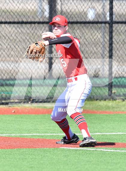 Thumbnail 3 in Greenville vs Farmersville (Bells Invitational) photogallery.