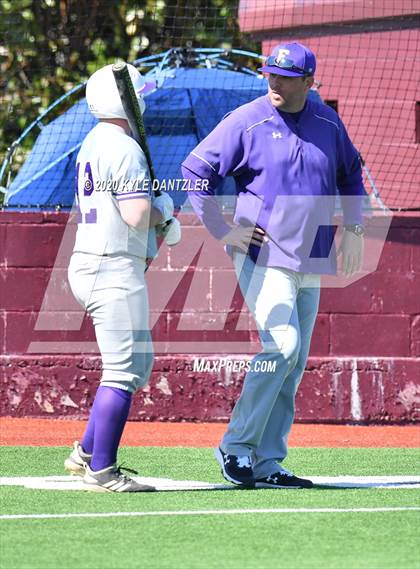 Thumbnail 3 in Greenville vs Farmersville (Bells Invitational) photogallery.