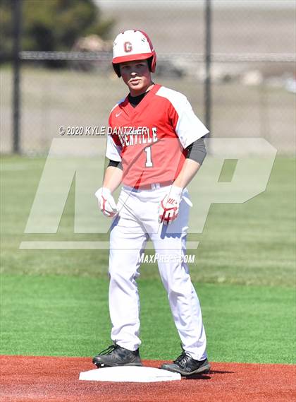 Thumbnail 1 in Greenville vs Farmersville (Bells Invitational) photogallery.