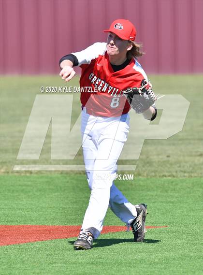 Thumbnail 2 in Greenville vs Farmersville (Bells Invitational) photogallery.