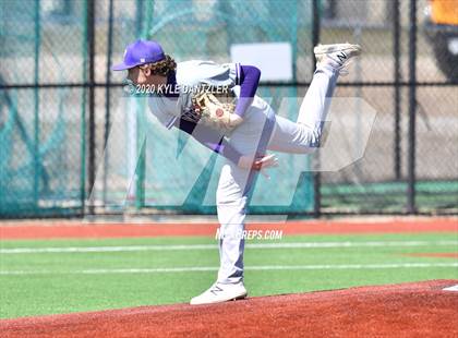 Thumbnail 1 in Greenville vs Farmersville (Bells Invitational) photogallery.