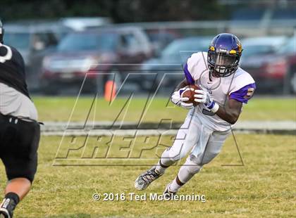 Thumbnail 3 in Mayflower @ Bigelow photogallery.