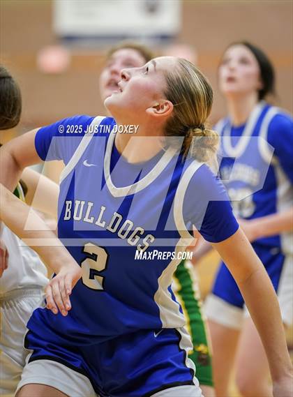 Thumbnail 1 in Smith Valley vs Eureka (NIAA Class 1A State Quarterfinals) photogallery.
