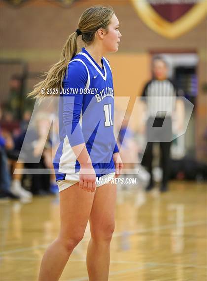 Thumbnail 3 in Smith Valley vs Eureka (NIAA Class 1A State Quarterfinals) photogallery.