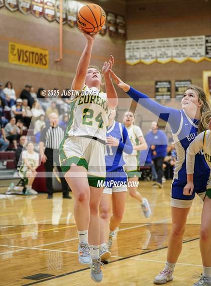 Thumbnail 1 in Smith Valley vs Eureka (NIAA Class 1A State Quarterfinals) photogallery.