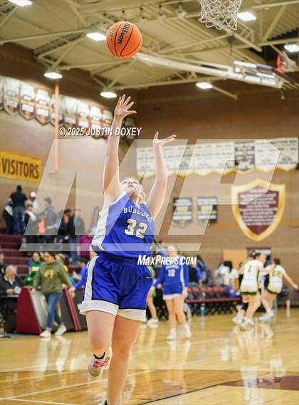 Thumbnail 3 in Smith Valley vs Eureka (NIAA Class 1A State Quarterfinals) photogallery.