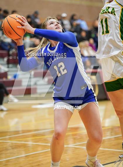 Thumbnail 2 in Smith Valley vs Eureka (NIAA Class 1A State Quarterfinals) photogallery.