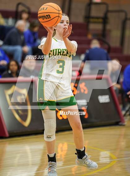 Thumbnail 3 in Smith Valley vs Eureka (NIAA Class 1A State Quarterfinals) photogallery.