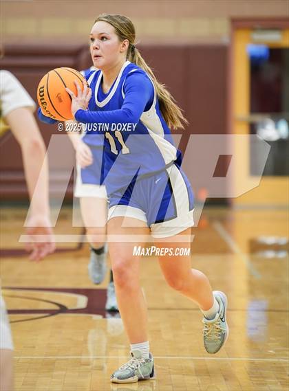 Thumbnail 1 in Smith Valley vs Eureka (NIAA Class 1A State Quarterfinals) photogallery.