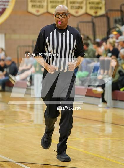 Thumbnail 2 in Smith Valley vs Eureka (NIAA Class 1A State Quarterfinals) photogallery.