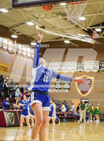 Thumbnail 3 in Smith Valley vs Eureka (NIAA Class 1A State Quarterfinals) photogallery.