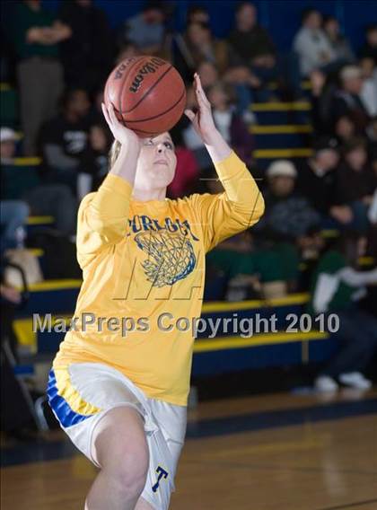 Thumbnail 1 in Pitman @ Turlock photogallery.