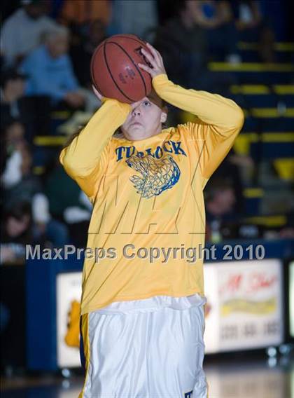 Thumbnail 3 in Pitman @ Turlock photogallery.