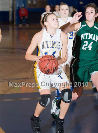 Thumbnail 1 in Pitman @ Turlock photogallery.