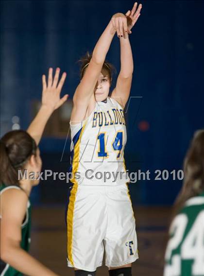 Thumbnail 1 in Pitman @ Turlock photogallery.