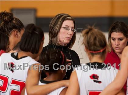 Thumbnail 2 in Dickinson vs Clear Brook (McDonald's Texas Invitational) photogallery.