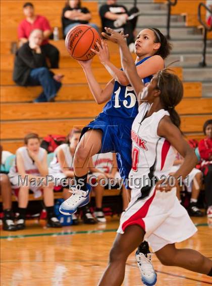 Thumbnail 1 in Dickinson vs Clear Brook (McDonald's Texas Invitational) photogallery.