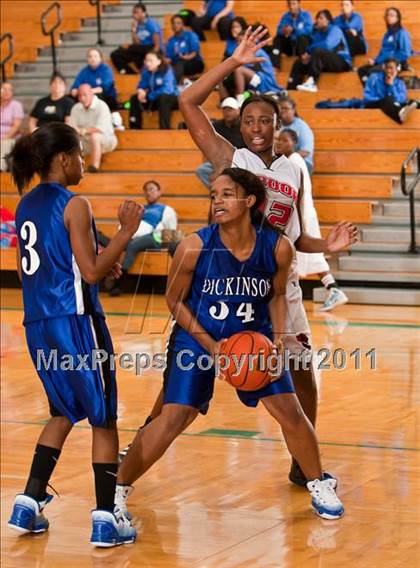 Thumbnail 2 in Dickinson vs Clear Brook (McDonald's Texas Invitational) photogallery.