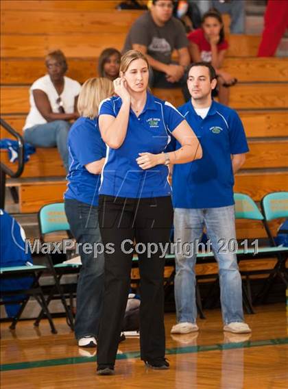 Thumbnail 1 in Dickinson vs Clear Brook (McDonald's Texas Invitational) photogallery.