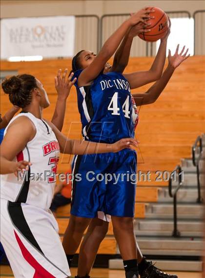Thumbnail 3 in Dickinson vs Clear Brook (McDonald's Texas Invitational) photogallery.