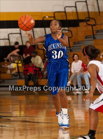 Thumbnail 3 in Dickinson vs Clear Brook (McDonald's Texas Invitational) photogallery.