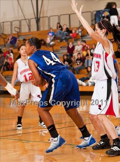 Thumbnail 3 in Dickinson vs Clear Brook (McDonald's Texas Invitational) photogallery.