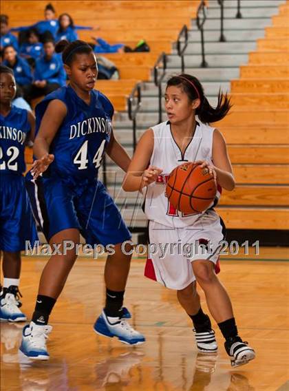 Thumbnail 3 in Dickinson vs Clear Brook (McDonald's Texas Invitational) photogallery.