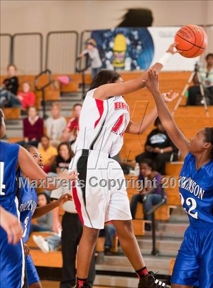 Thumbnail 2 in Dickinson vs Clear Brook (McDonald's Texas Invitational) photogallery.