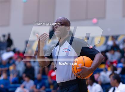 Thumbnail 1 in Pace Academy vs Grayson (Georgia's Elite 8 Tip Off Classic) photogallery.