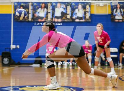Thumbnail 3 in Incarnate Word Academy @ Kelly Catholic photogallery.