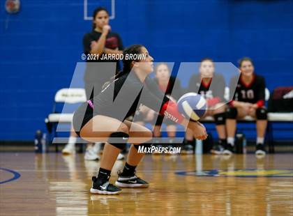 Thumbnail 3 in Incarnate Word Academy @ Kelly Catholic photogallery.