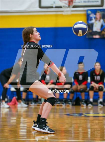 Thumbnail 3 in Incarnate Word Academy @ Kelly Catholic photogallery.