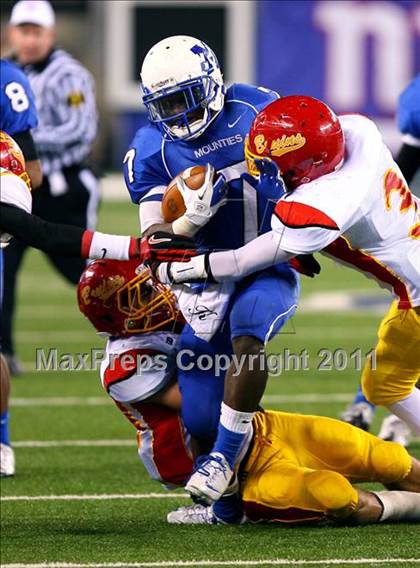 Thumbnail 2 in North Bergen vs. Montclair (NJSIAA North 1 Group 4 Final) photogallery.