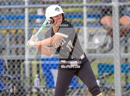 Thumbnail 3 in Elkhorn vs. Lincoln Southeast photogallery.