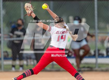Thumbnail 3 in Elkhorn vs. Lincoln Southeast photogallery.