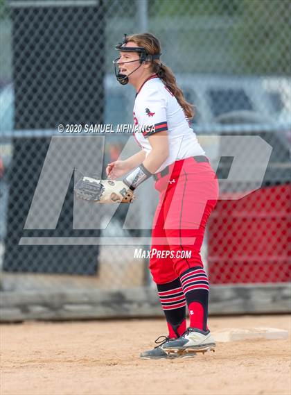 Thumbnail 3 in Elkhorn vs. Lincoln Southeast photogallery.