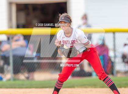 Thumbnail 2 in Elkhorn vs. Lincoln Southeast photogallery.