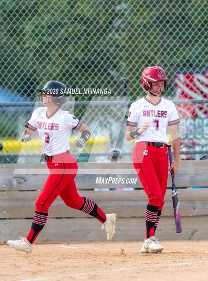 Thumbnail 3 in Elkhorn vs. Lincoln Southeast photogallery.