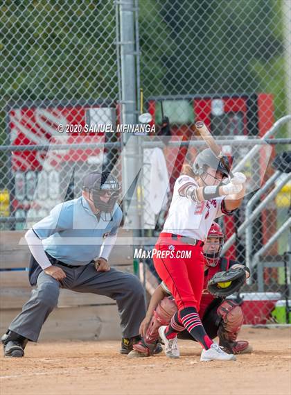Thumbnail 2 in Elkhorn vs. Lincoln Southeast photogallery.
