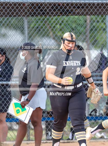 Thumbnail 3 in Elkhorn vs. Lincoln Southeast photogallery.