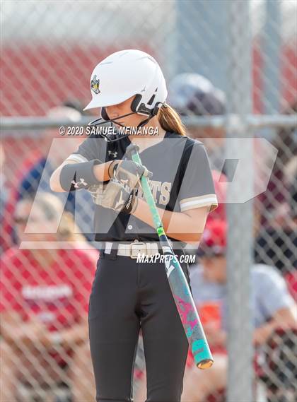 Thumbnail 1 in Elkhorn vs. Lincoln Southeast photogallery.