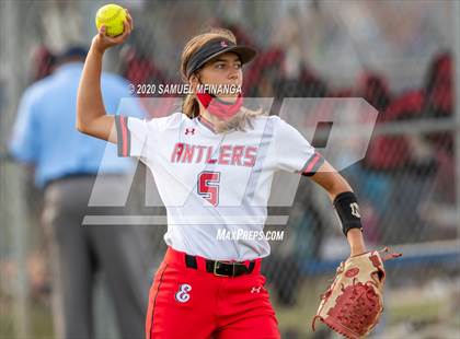 Thumbnail 1 in Elkhorn vs. Lincoln Southeast photogallery.