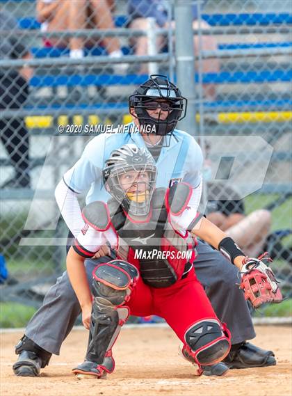 Thumbnail 3 in Elkhorn vs. Lincoln Southeast photogallery.