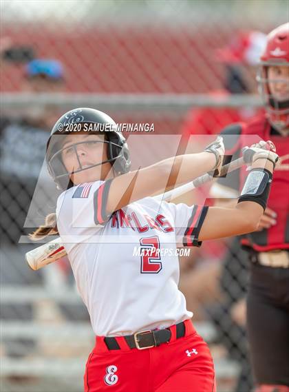 Thumbnail 2 in Elkhorn vs. Lincoln Southeast photogallery.