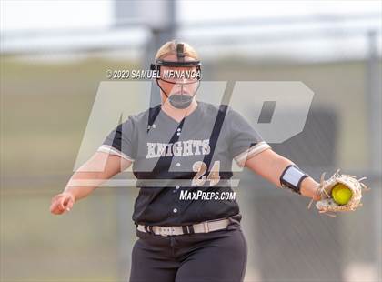Thumbnail 2 in Elkhorn vs. Lincoln Southeast photogallery.