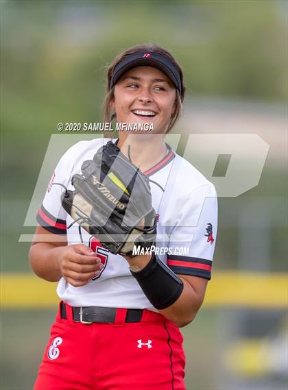 Thumbnail 2 in Elkhorn vs. Lincoln Southeast photogallery.