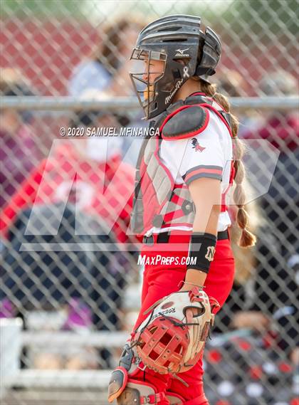 Thumbnail 3 in Elkhorn vs. Lincoln Southeast photogallery.