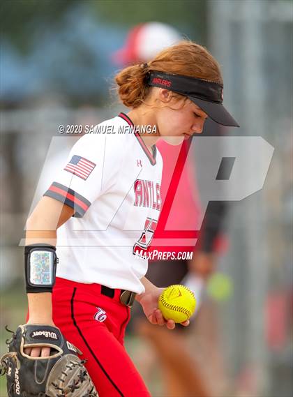 Thumbnail 1 in Elkhorn vs. Lincoln Southeast photogallery.