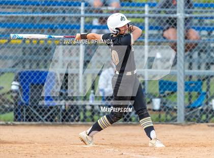 Thumbnail 1 in Elkhorn vs. Lincoln Southeast photogallery.