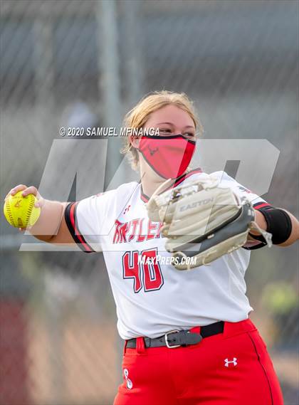 Thumbnail 1 in Elkhorn vs. Lincoln Southeast photogallery.
